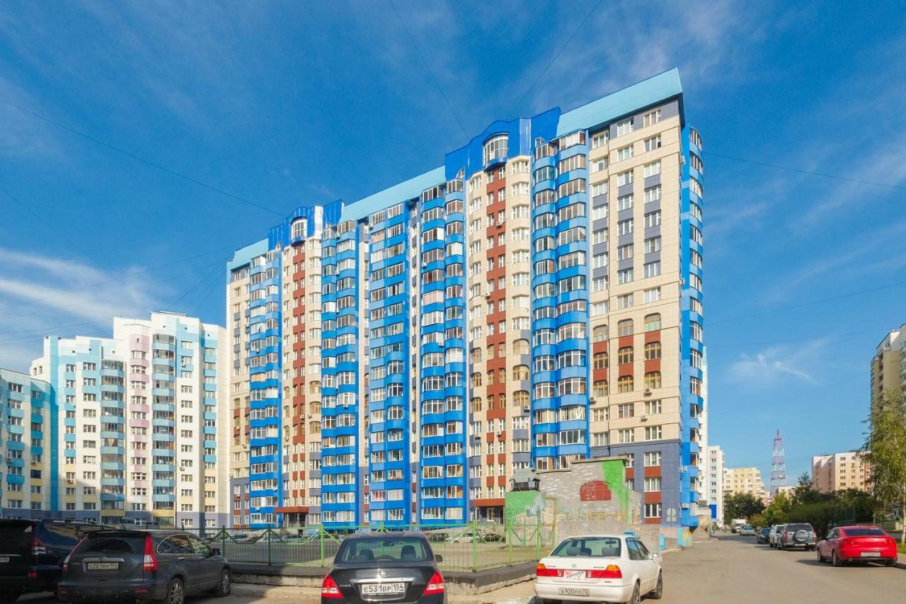 Nsk-Kvartirka, Gorskiy Apartment, 67 Novosibirsk Luaran gambar